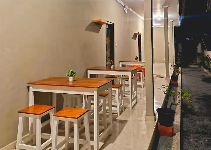 Tude Hostel *
